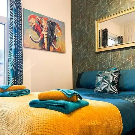 Town-centre Stylish Work Stay, 3 Beds 3 En-suites Ferienhaus Middlesbrough